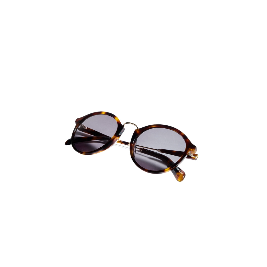 HYGGE Classic Tortoise - Unisex Sunglasses